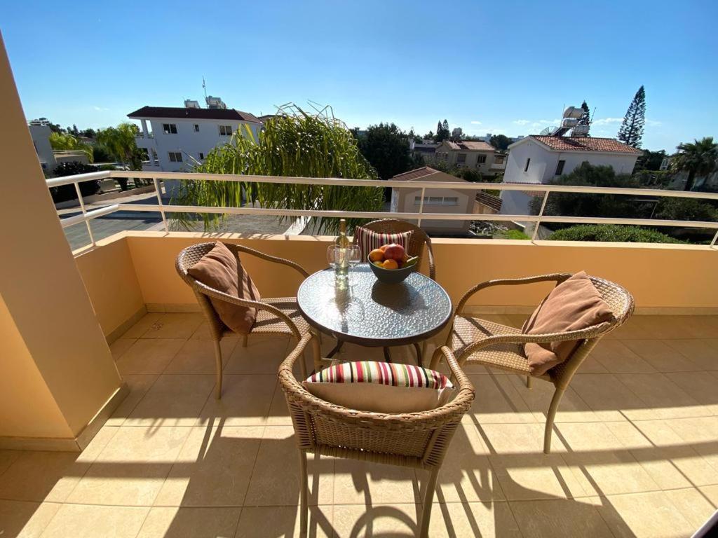 Nissi 3 View Holiday 2 Bedroom Apartment Ayia Napa Exteriör bild